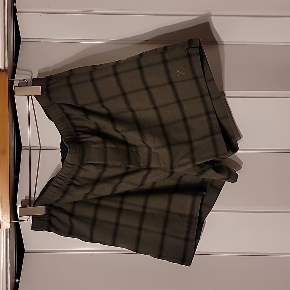 NWOT EXPRESS WOVEN BOXER LARGE